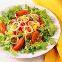 Овощной салат с луком