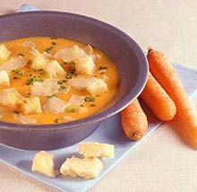 Суп-пюре из моркови с рикоттой
